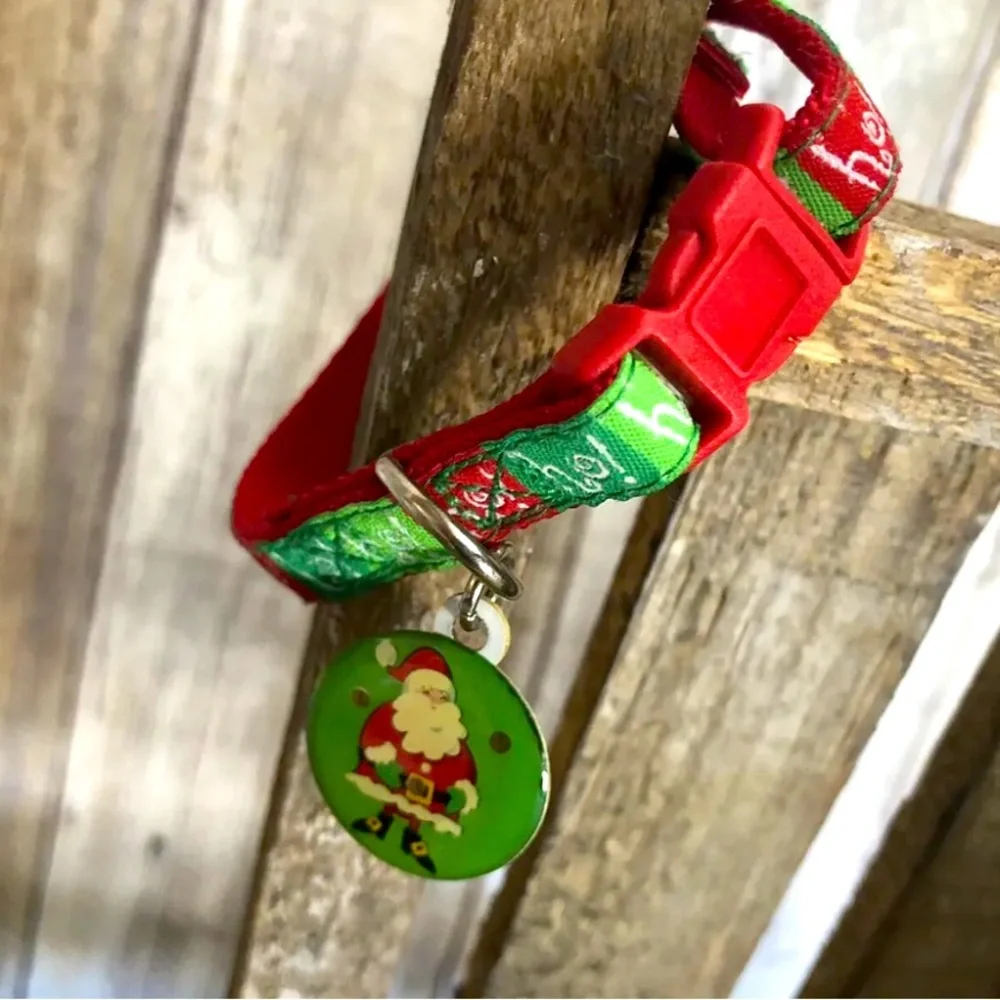 X-Small Adjustable Christmas Dog Collar W/Light Up Charm NEW!